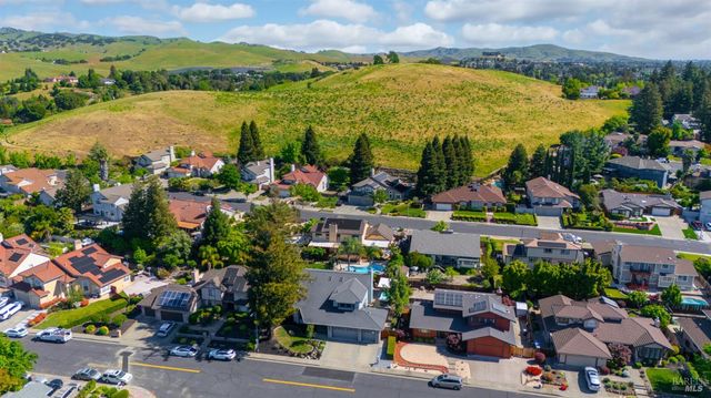 1844 Kolob Dr, Fairfield, CA 94534
