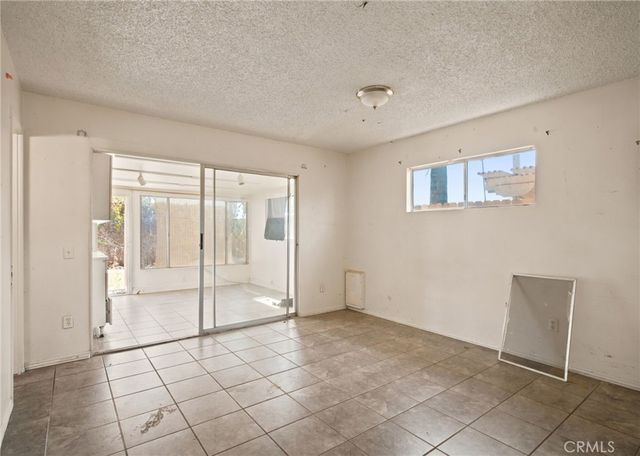 315 Michele Drive, Vista, CA 92084