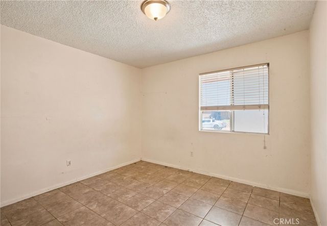 315 Michele Drive, Vista, CA 92084