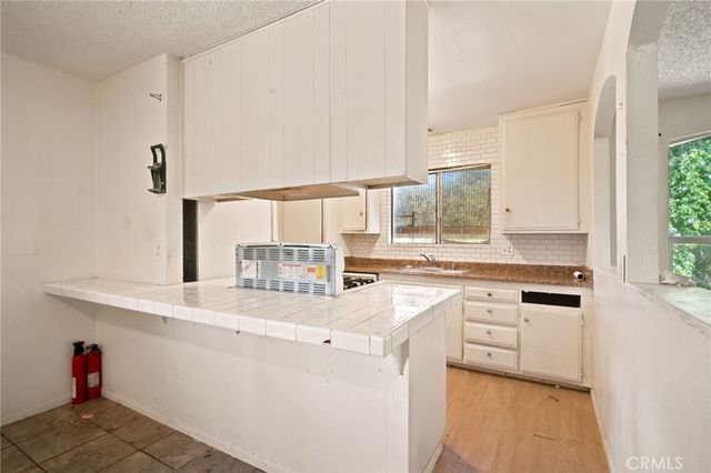 315 Michele Drive, Vista, CA 92084