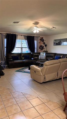 4602 28th ST SW, Lehigh Acres, FL 33973