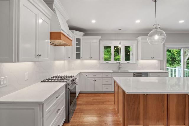 1549 Washington Street A, Walpole, MA 02081