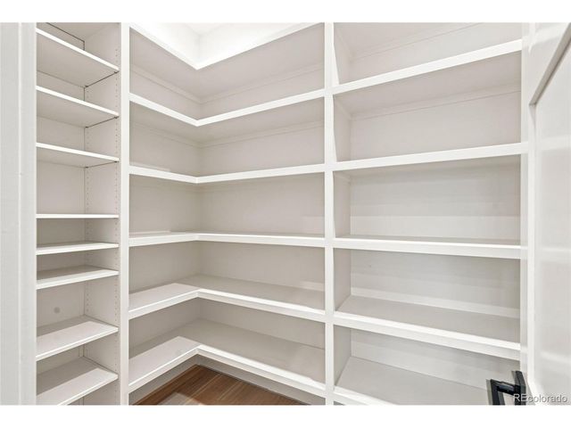 2934 S Bellaire St, Denver, CO 80222