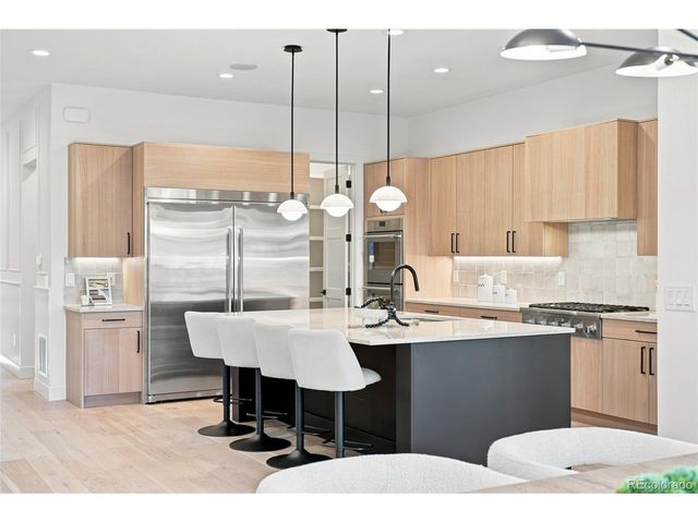 2934 S Bellaire St, Denver, CO 80222