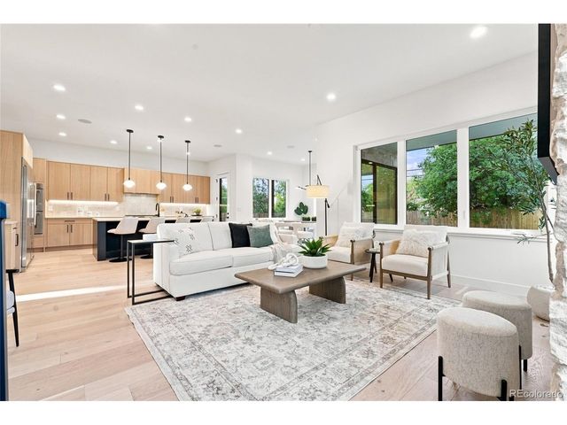 2934 S Bellaire St, Denver, CO 80222