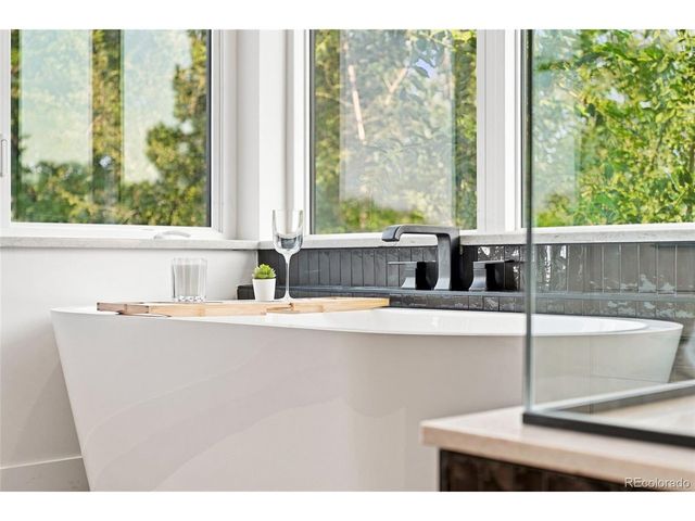 2934 S Bellaire St, Denver, CO 80222