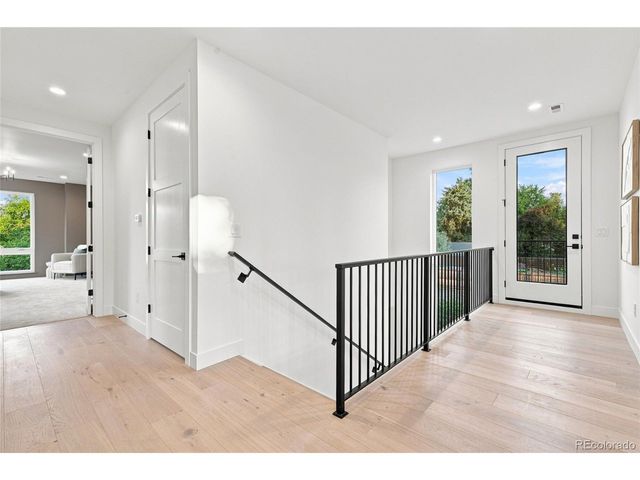 2934 S Bellaire St, Denver, CO 80222