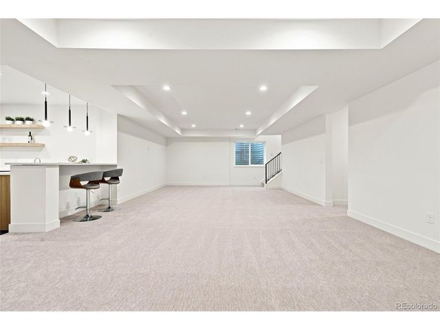 2934 S Bellaire St, Denver, CO 80222