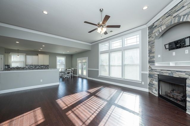 215 McCloud Court, Spartanburg, SC 29301