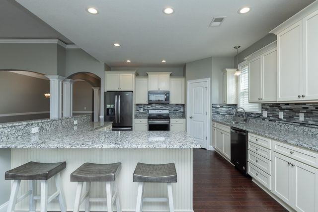 215 McCloud Court, Spartanburg, SC 29301