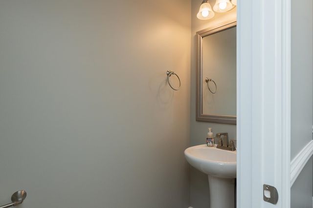 215 McCloud Court, Spartanburg, SC 29301