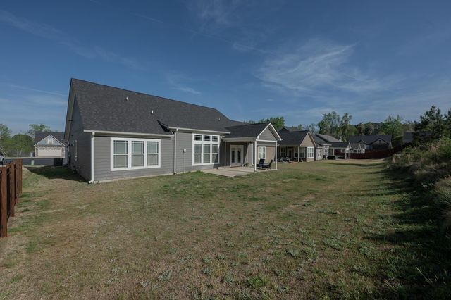 215 McCloud Court, Spartanburg, SC 29301