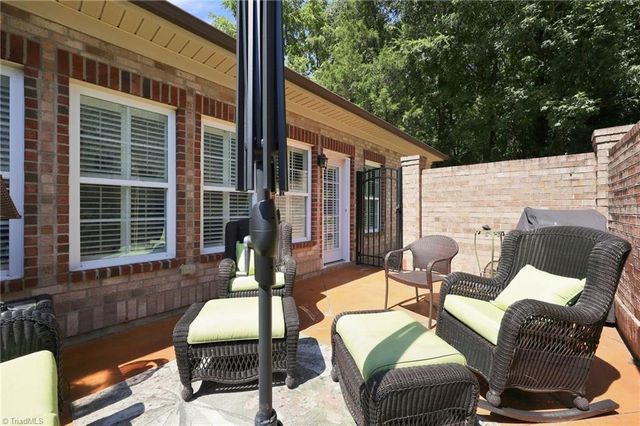 1131 Heritage Path Lane, Winston-salem, NC 27103