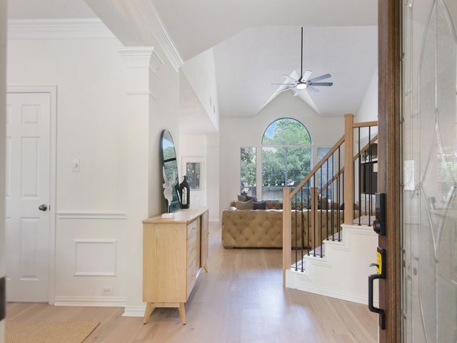 11 Barlow Ct, The Woodlands, TX 77382