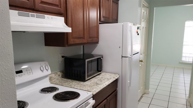 11169 Village Bend Lane 1169, Houston, TX 77072