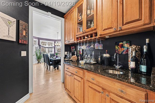 55256 Lee Rd Road, New Hudson, MI 48165