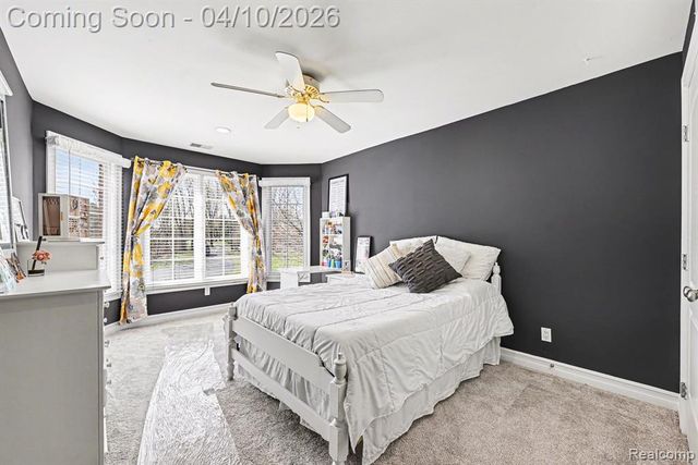 55256 Lee Rd Road, New Hudson, MI 48165