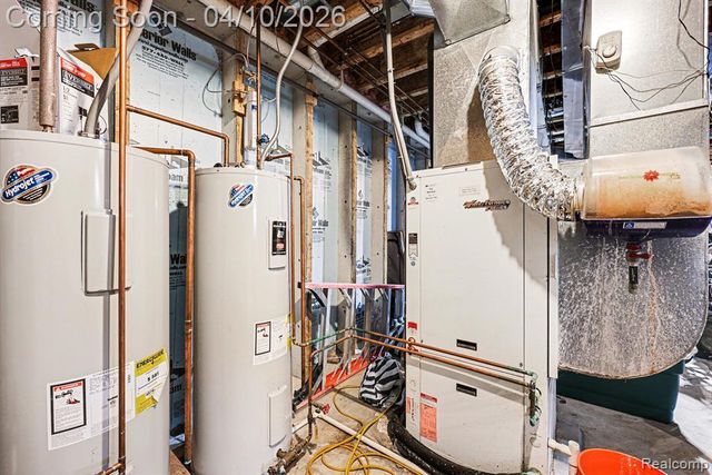 55256 Lee Rd Road, New Hudson, MI 48165