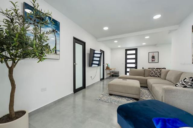 149 CALLE DELBREY, San Juan, PR 00911