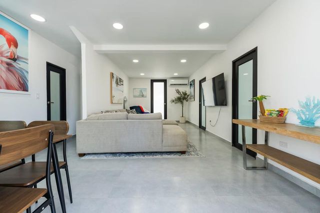 149 CALLE DELBREY, San Juan, PR 00911