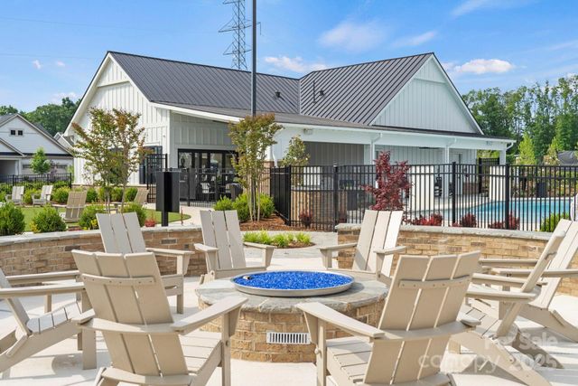 468 Sunharvest Lane, Indian Trail, NC 28079