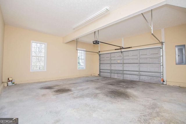 203 Central Heights Drive, Carrollton, GA 30116