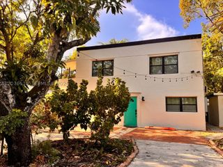 277 NE 55th St 1-Front, Miami, FL 33137