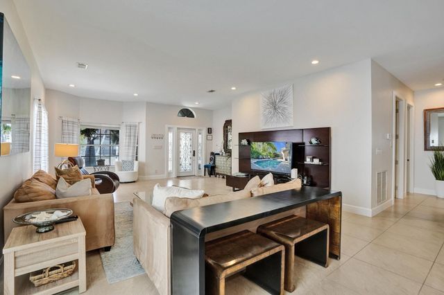 3043 Center Avenue, Fort Lauderdale, FL 33308