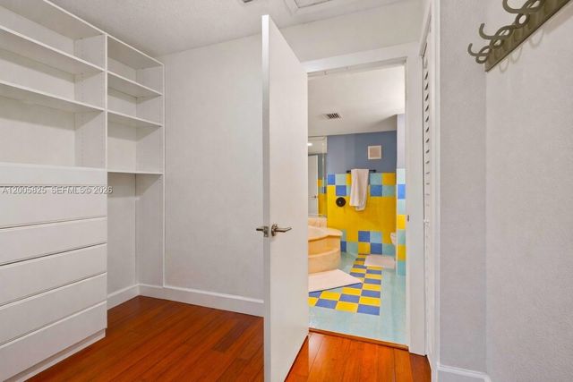 6614 SW 114th PL F-71, Miami, FL 33173