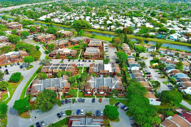 6614 SW 114th PL F-71, Miami, FL 33173