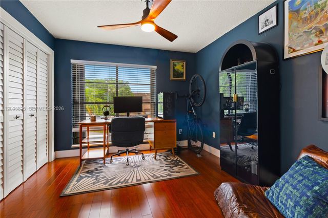 6614 SW 114th PL F-71, Miami, FL 33173