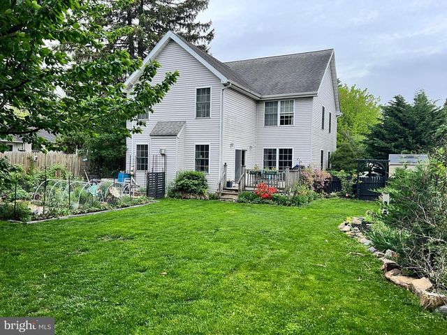 1506 E MERMAID LN, Wyndmoor, PA 19038