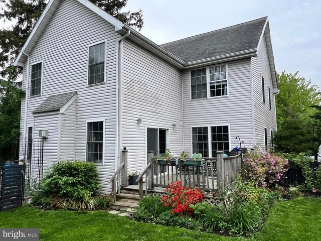 1506 E MERMAID LN, Wyndmoor, PA 19038