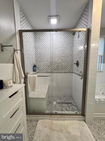 1506 E MERMAID LN, Wyndmoor, PA 19038