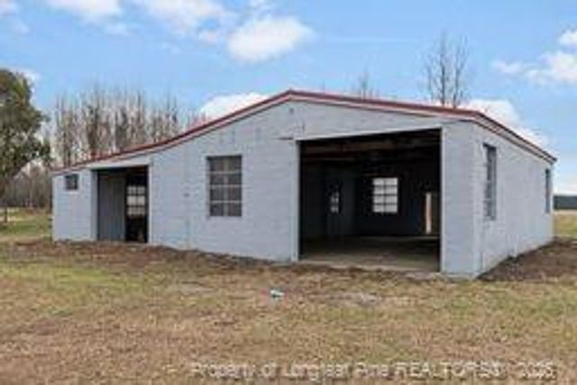 1222 Brinkley Road, Dunn, NC 28334