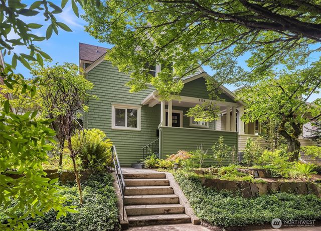 1131 19th Avenue E, Seattle, WA 98112