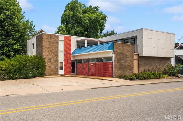 100 Mascoutah Avenue, Belleville, IL 62220