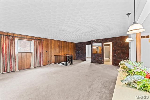 100 Mascoutah Avenue, Belleville, IL 62220