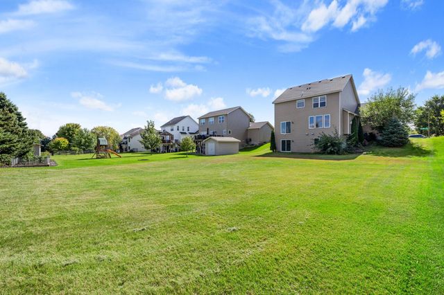 1096 Danube Avenue, Shakopee, MN 55379