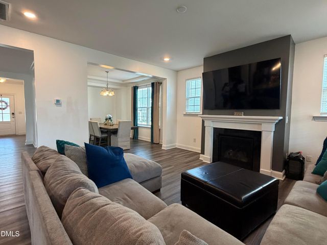 2012 Hay House Avenue, Wake Forest, NC 27587