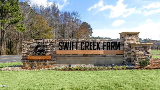 533 Swift Creek Farm Lane, Clayton, NC 27520