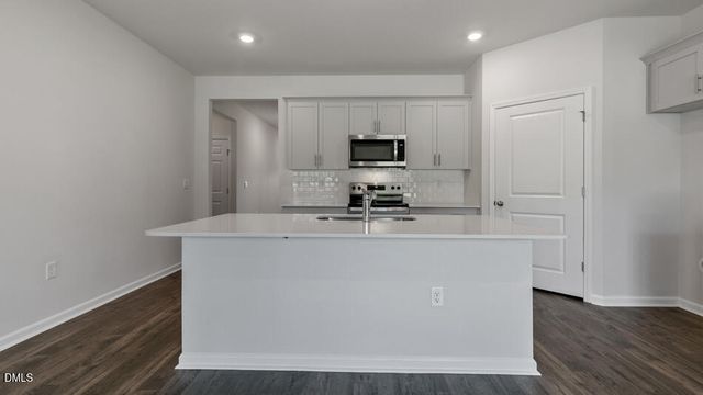 533 Swift Creek Farm Lane, Clayton, NC 27520