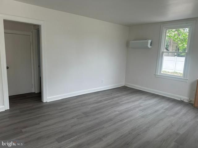 29 5TH AVE SW, Glen Burnie, MD 21061