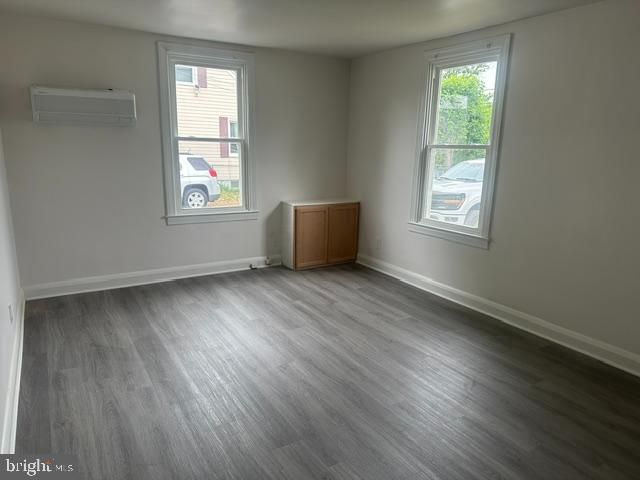29 5TH AVE SW, Glen Burnie, MD 21061