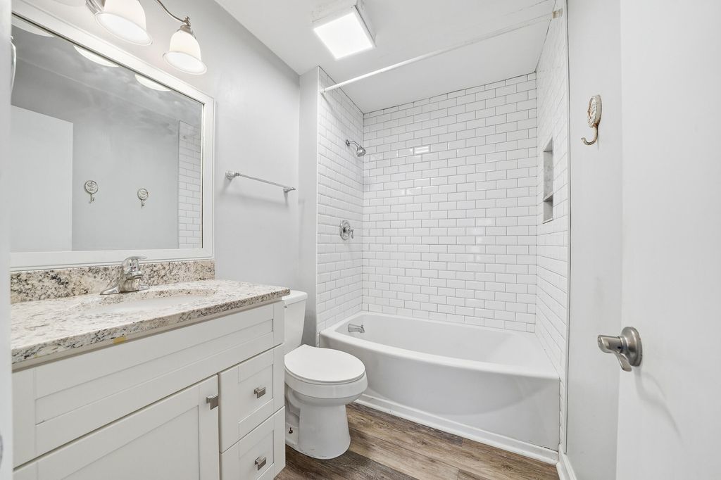 Image 18 of property listing at 203 Weber Road B, Summerville, SC 29483