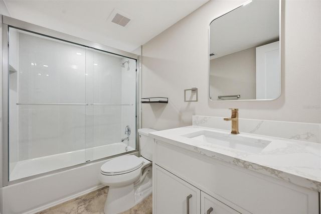 171 GOLDEN GATE POINT, Sarasota, FL 34236