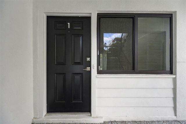 171 GOLDEN GATE POINT, Sarasota, FL 34236