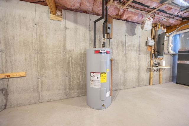 49 Pheasant Hill Road, Attleboro, MA 02703