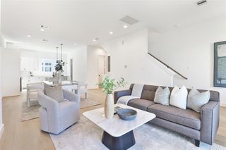 1020 W 15th 1/2 Street A, Houston, TX 77008
