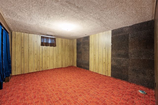 332 Carter Street NW, Cedar Rapids, IA 52405